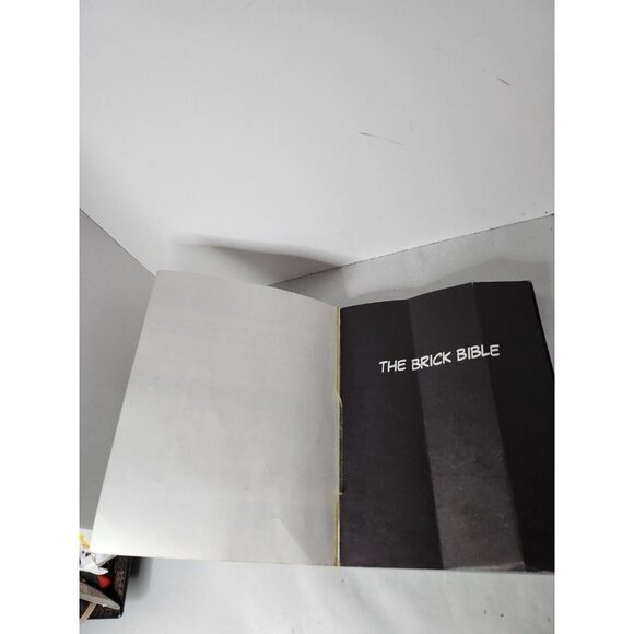 THE Brick Bible A New Spin on The Old Statement By Brendan Powell Smith Lego - Picture 3 of 4
